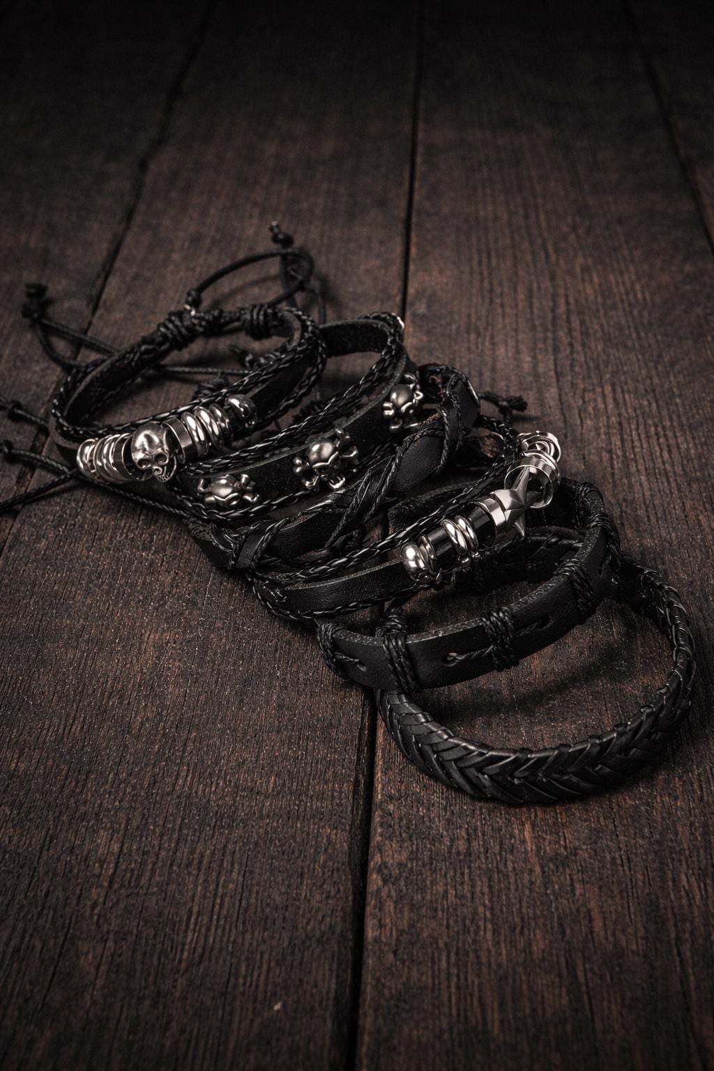 Black Punk Skull Star Bracelet Set, 6PCS Leather & Alloy Bracelets, Gothic Unisex Jewelry Gift