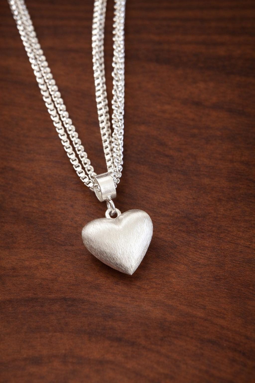 925 Sterling Silver Brushed Heart Necklace, Minimalist Clavicle Chain Jewelry